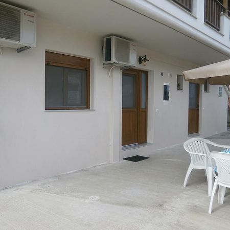 Daniela Apartments Néa Róda Kültér fotó