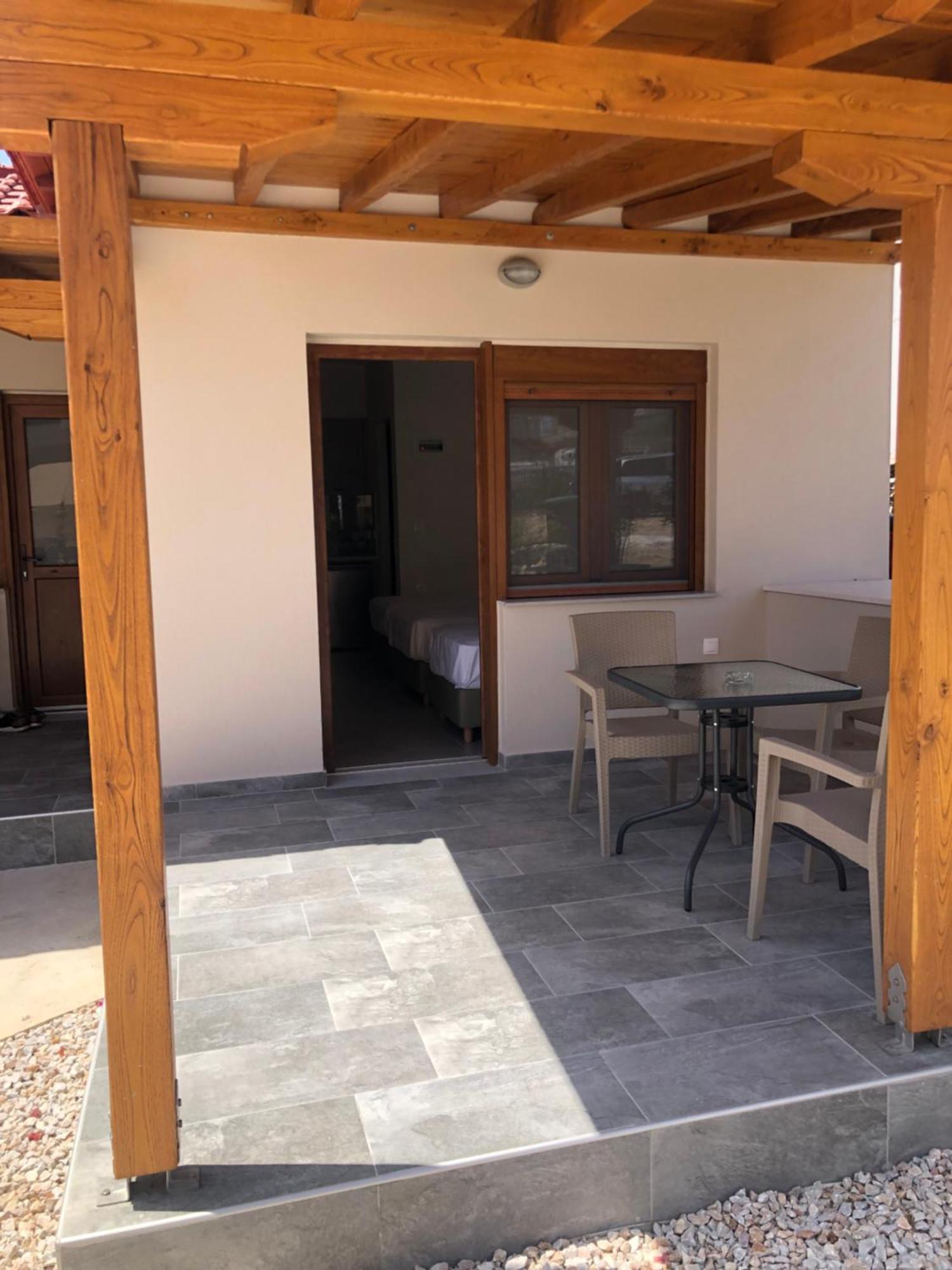 Daniela Apartments Néa Róda Kültér fotó