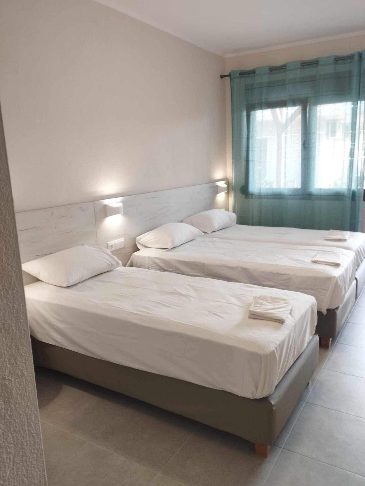 Daniela Apartments Néa Róda Kültér fotó