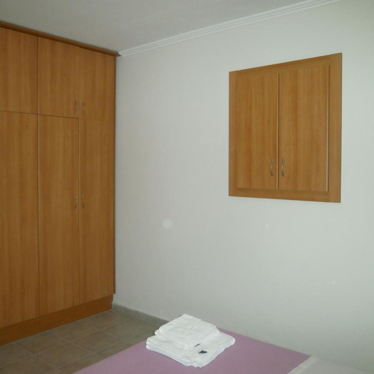 Daniela Apartments Néa Róda Kültér fotó